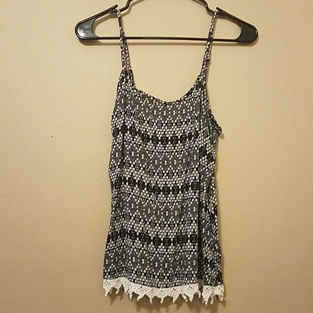 Black/White Tank